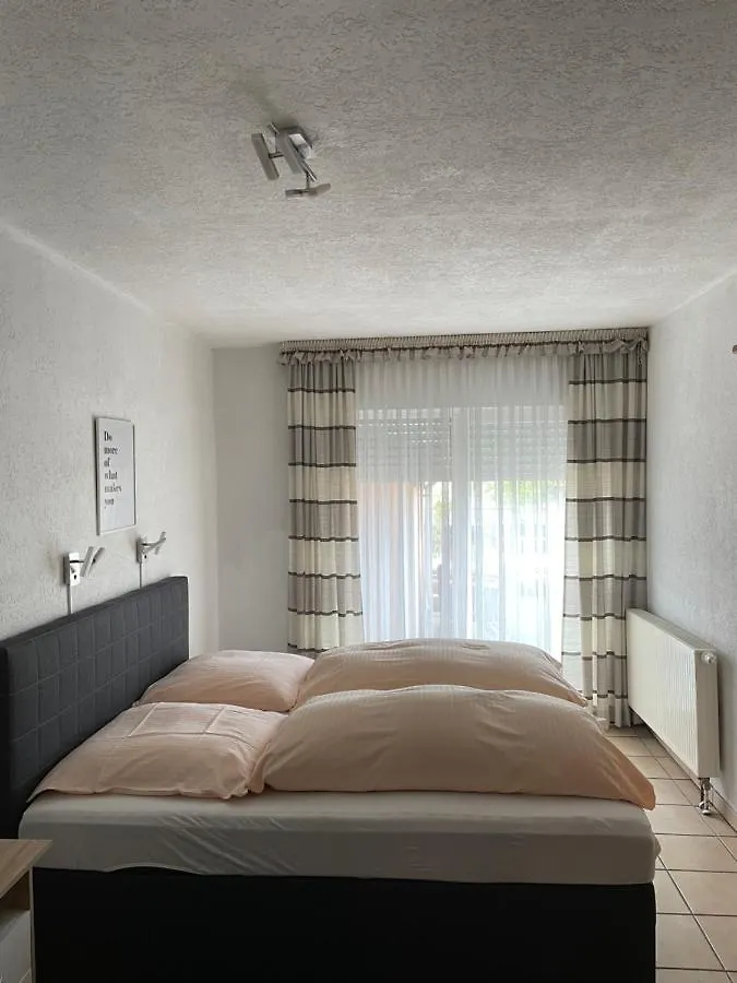 4 Zentrale Hotels in der Nähe von Schloß Monrepos